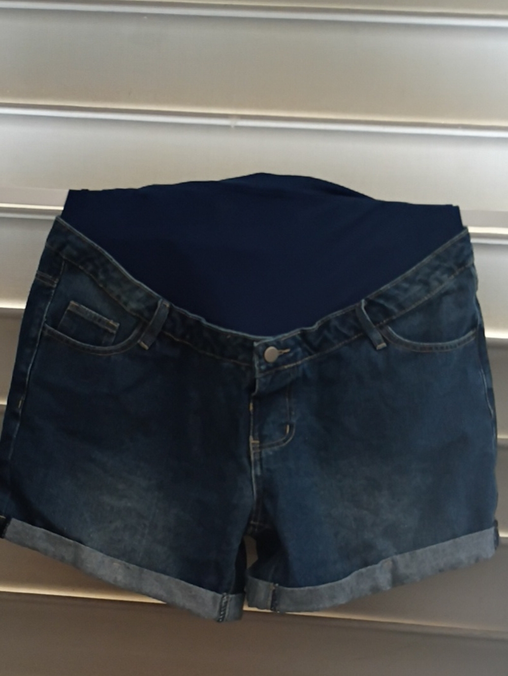 SHEIN Dark Blue Maternity Denim Fold-Cuff Shorts